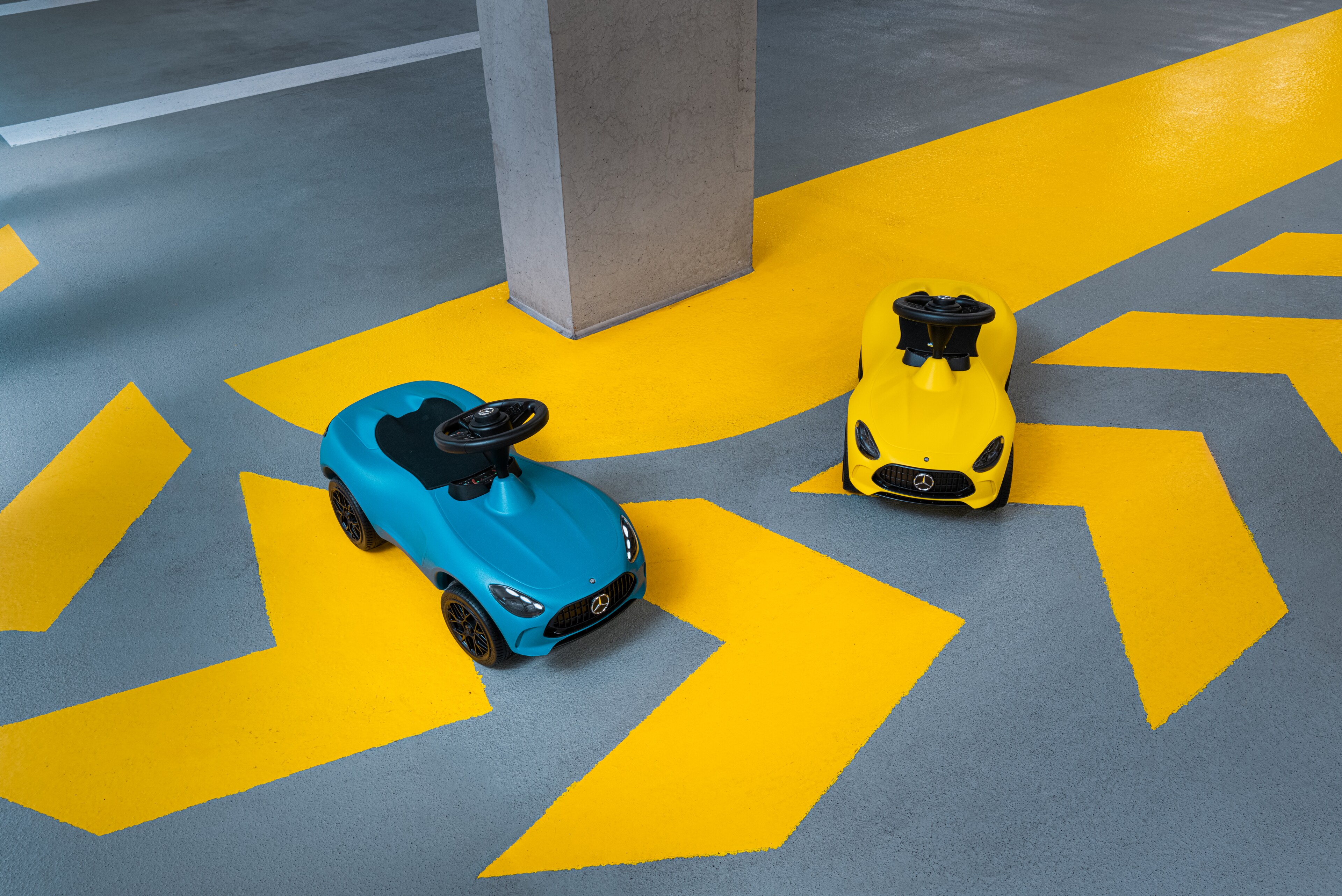 Mercedes-Benz -  Kinderrutscher Bobby-AMG GT